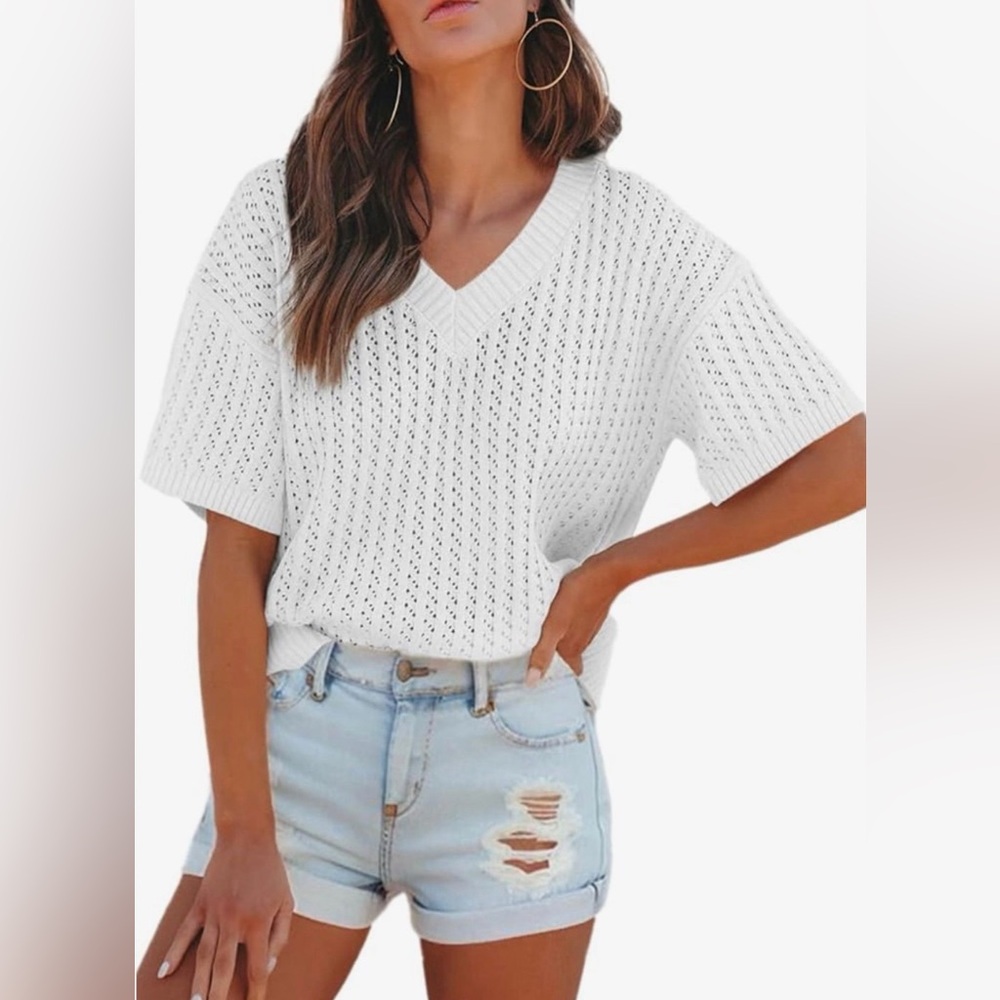 Women's White V-Neck Knit Sweater